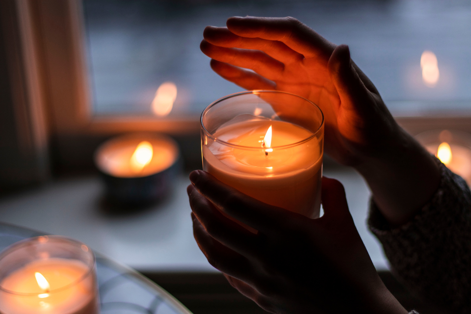 https://goodxtop.com/how-to-create-a-relaxing-atmosphere-at-home-with-candle-light-candles.html